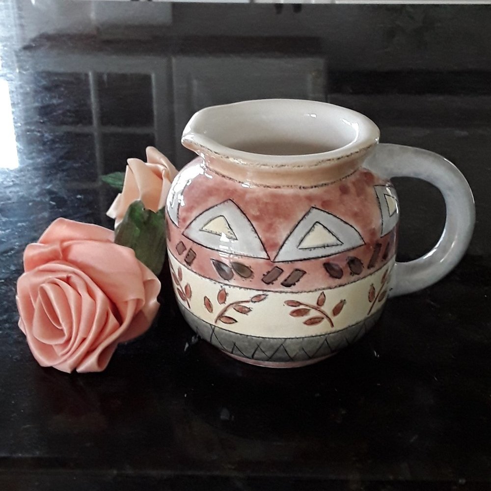 SANGO Ceramic Milk, Cream or Syrup Pitcher with free peach tone satin roses
